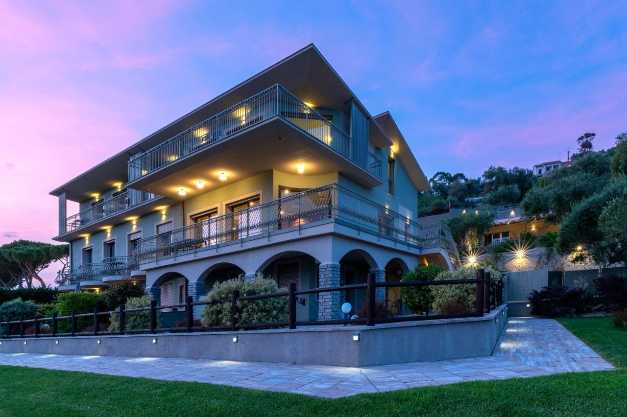 Villa Lea Империя Экстерьер фото